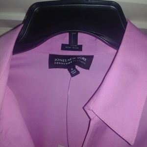 New with tags button down shirt